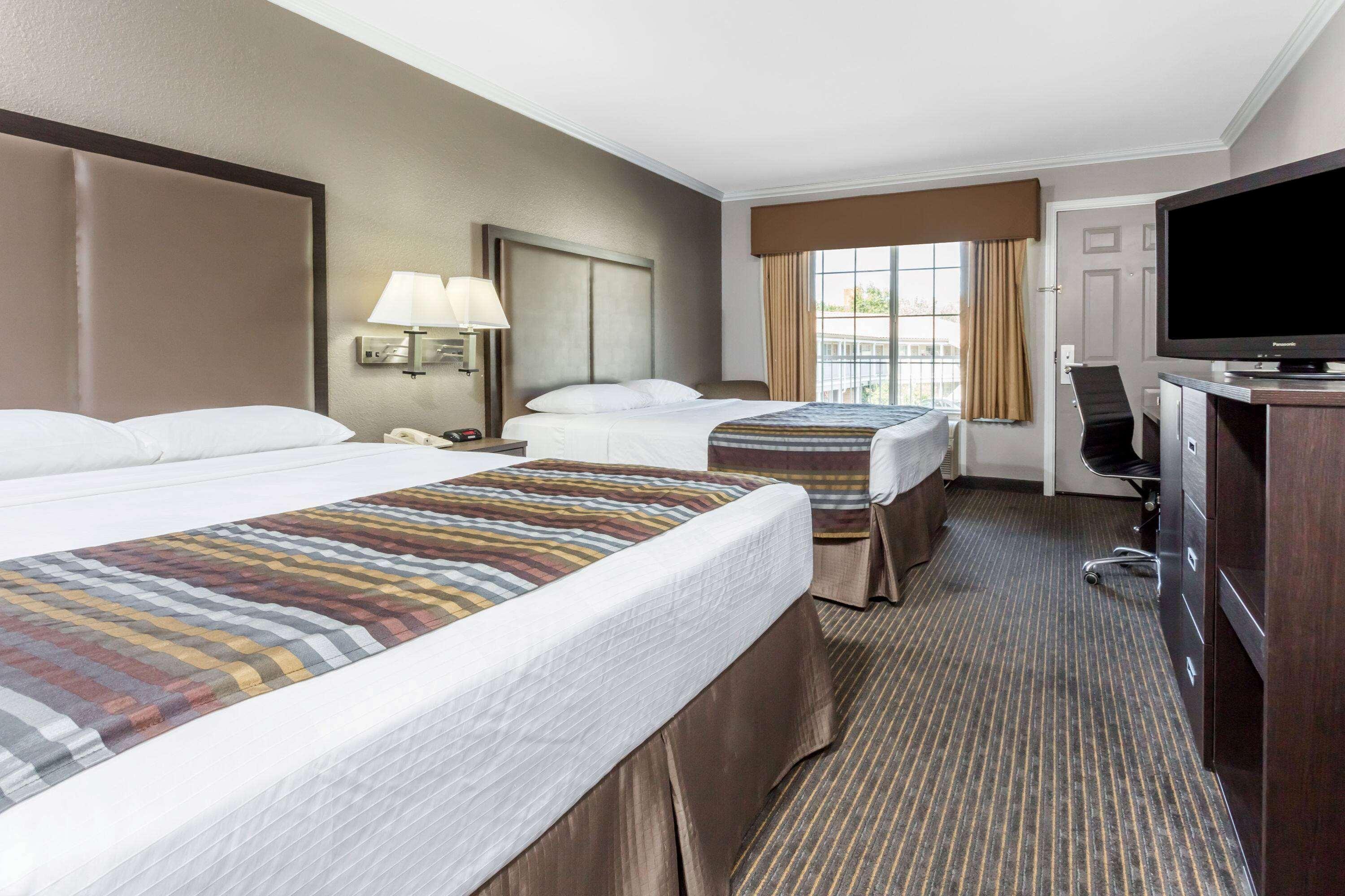 Super 8 By Wyndham Mountain View Μοτέλ Εξωτερικό φωτογραφία